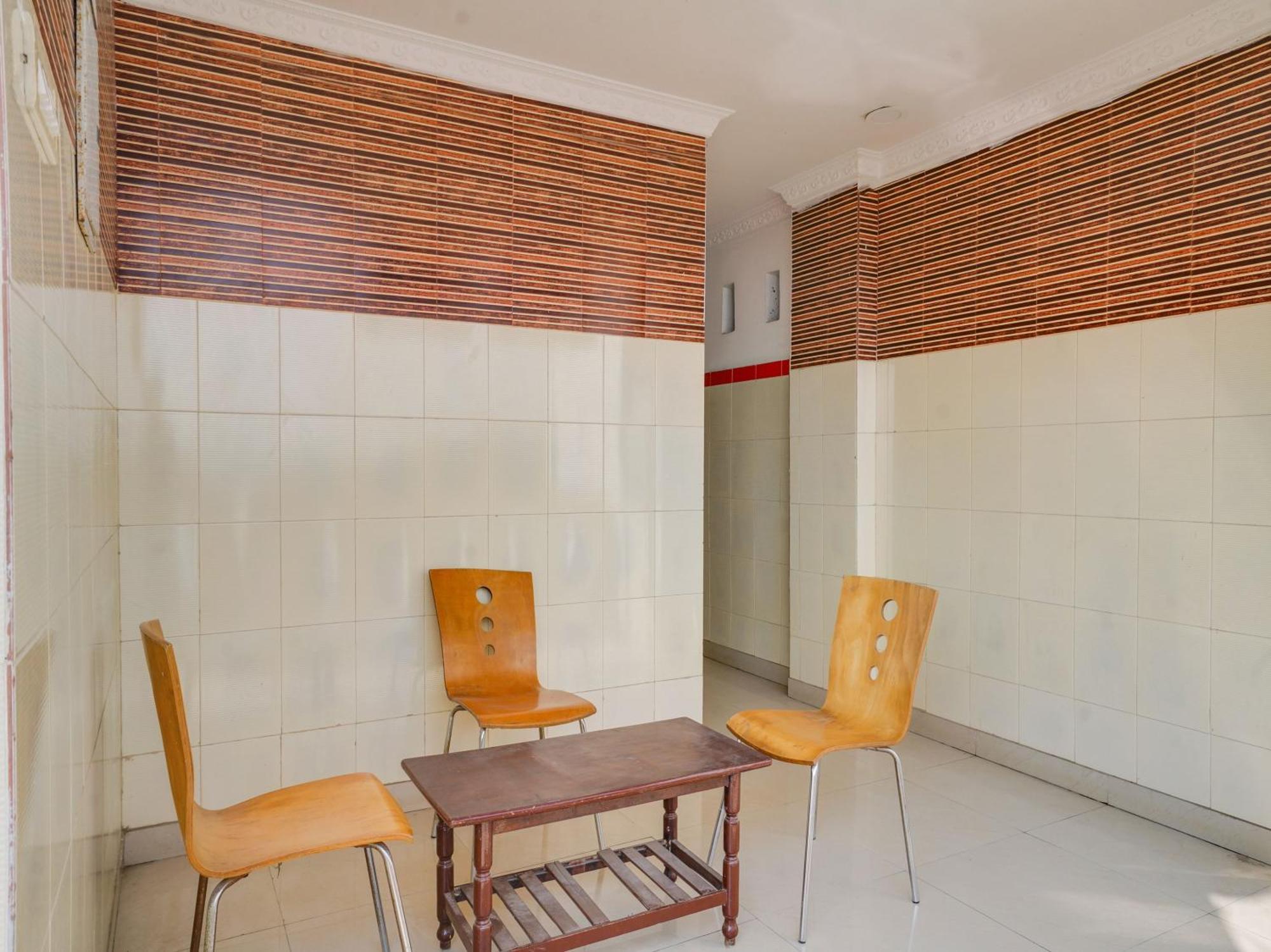 Hotel O Siro Inn Shamshabad Eksteriør bilde