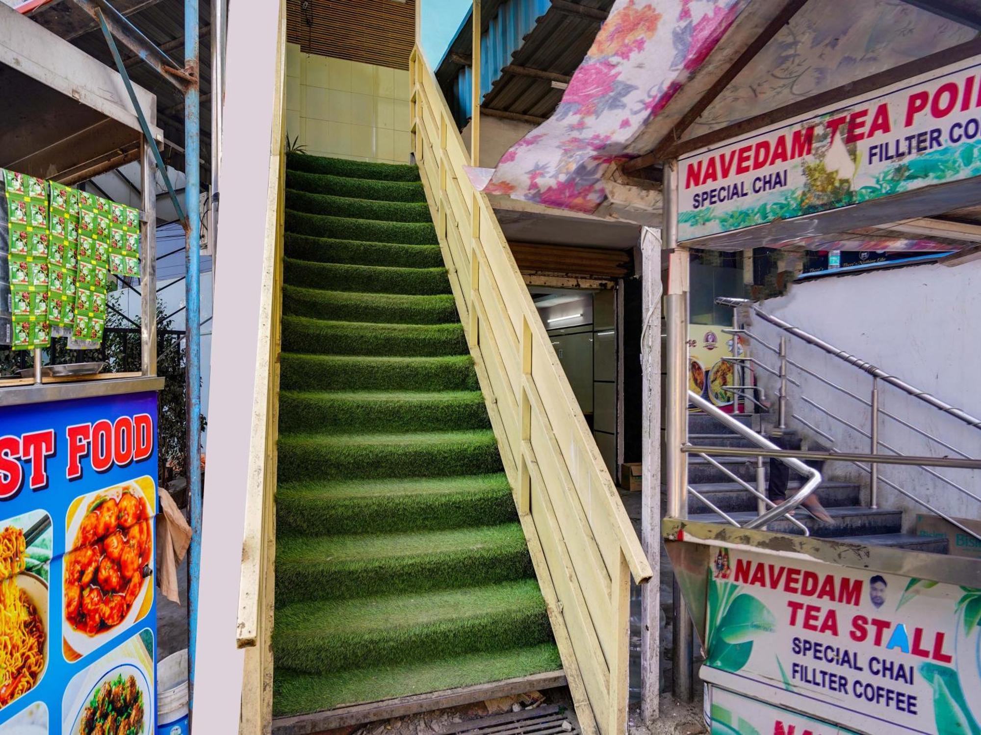 Hotel O Siro Inn Shamshabad Eksteriør bilde